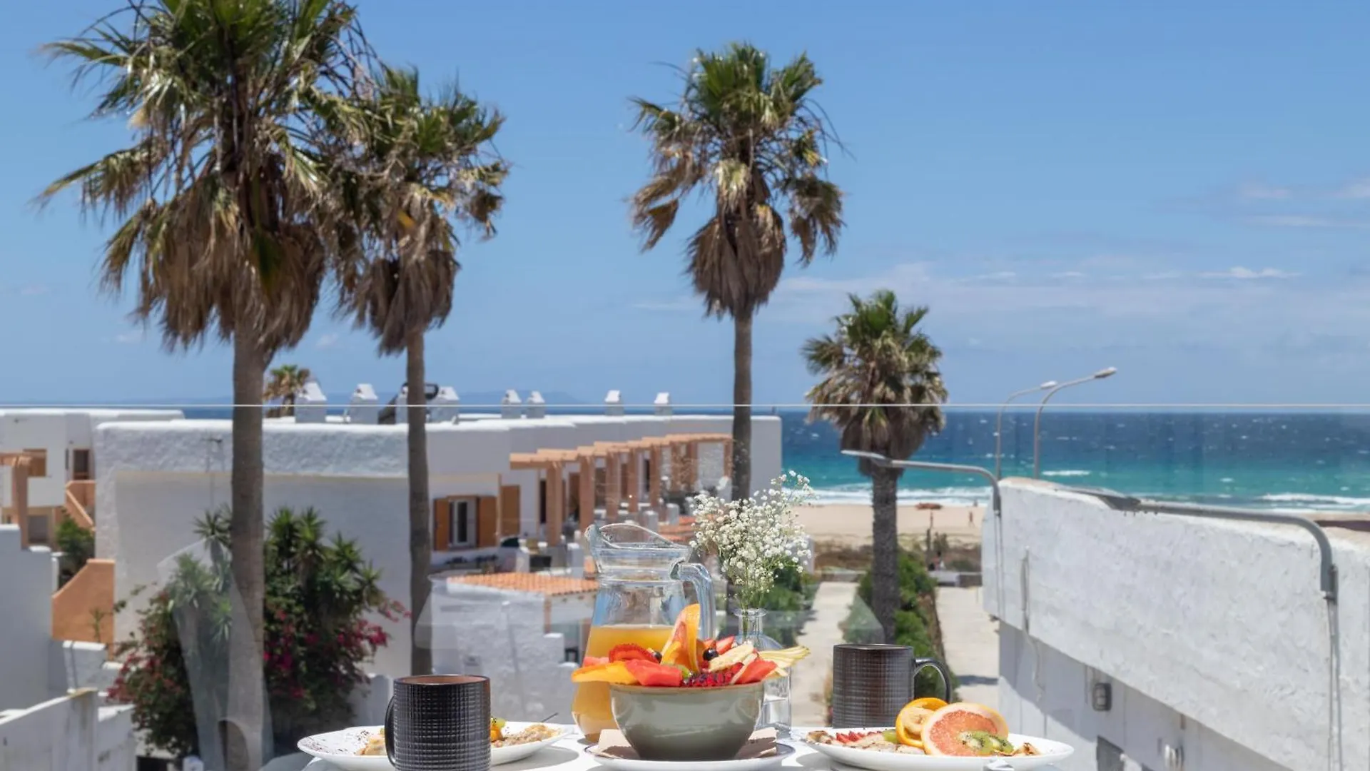 Beachfront Aqua Livingtarifa 0*, Tarifa